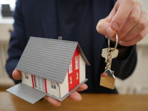 Comment changer d’assurance de prêt immobilier ?